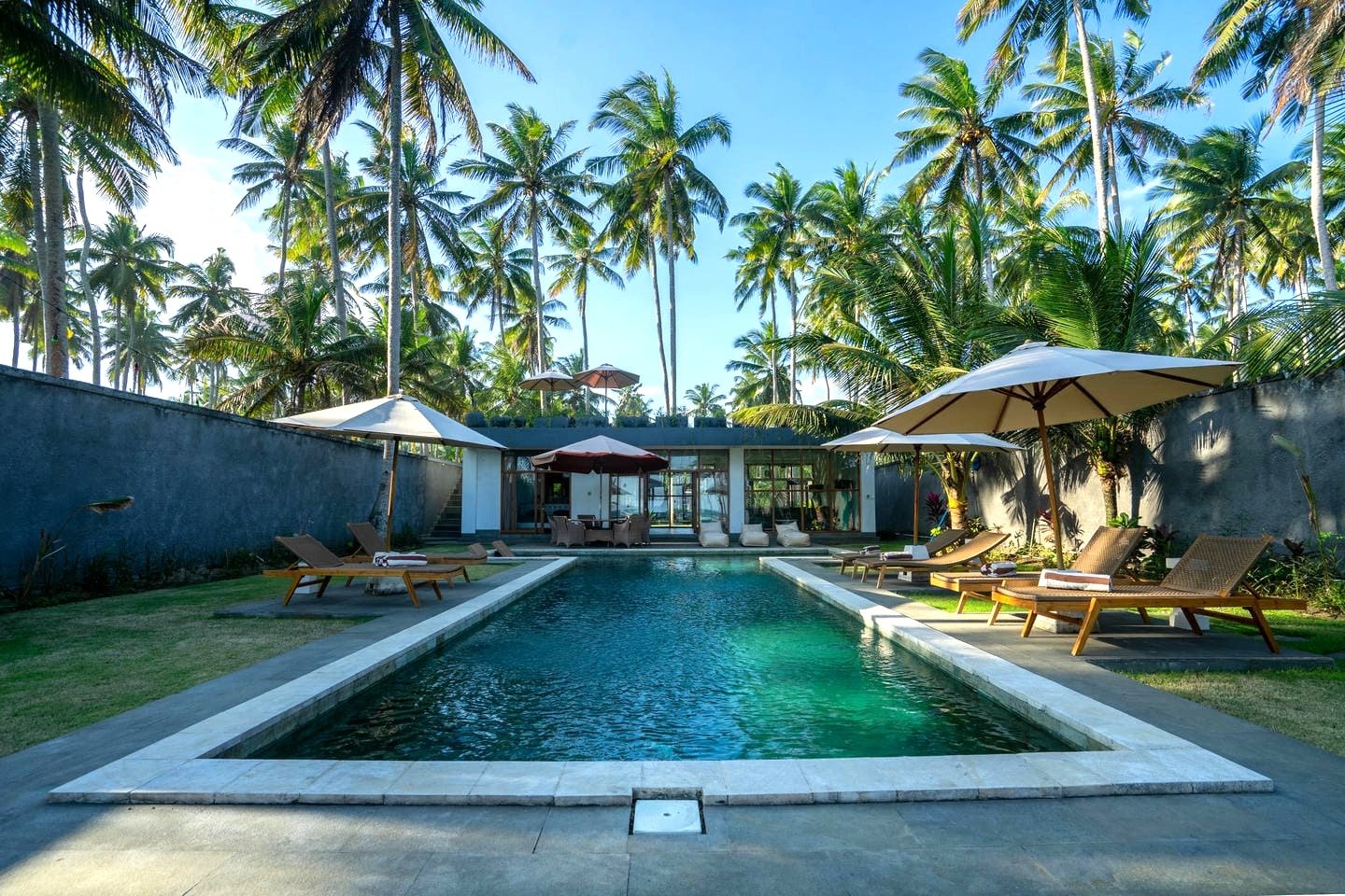 Beachfront 6-Bedroom Freehold Villa For Sale In Balian - Exclusive Property