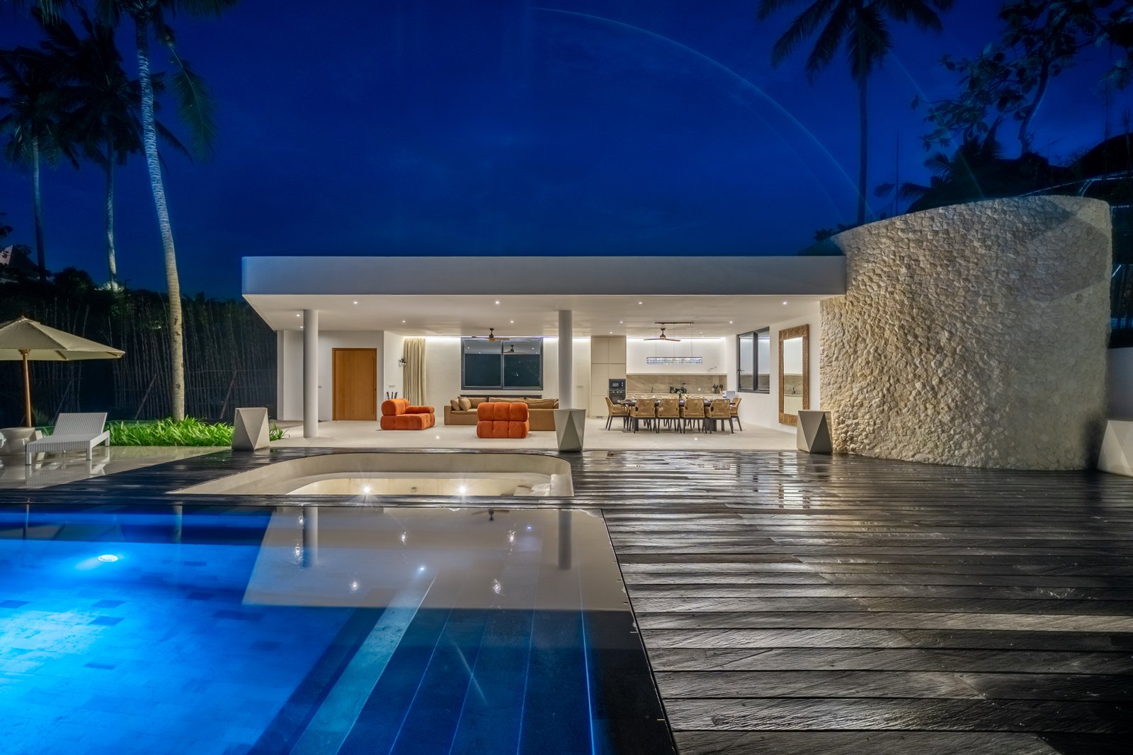 Exclusive 4-Bedroom Jungle View Leasehold Villa in Ubud – Private Estate