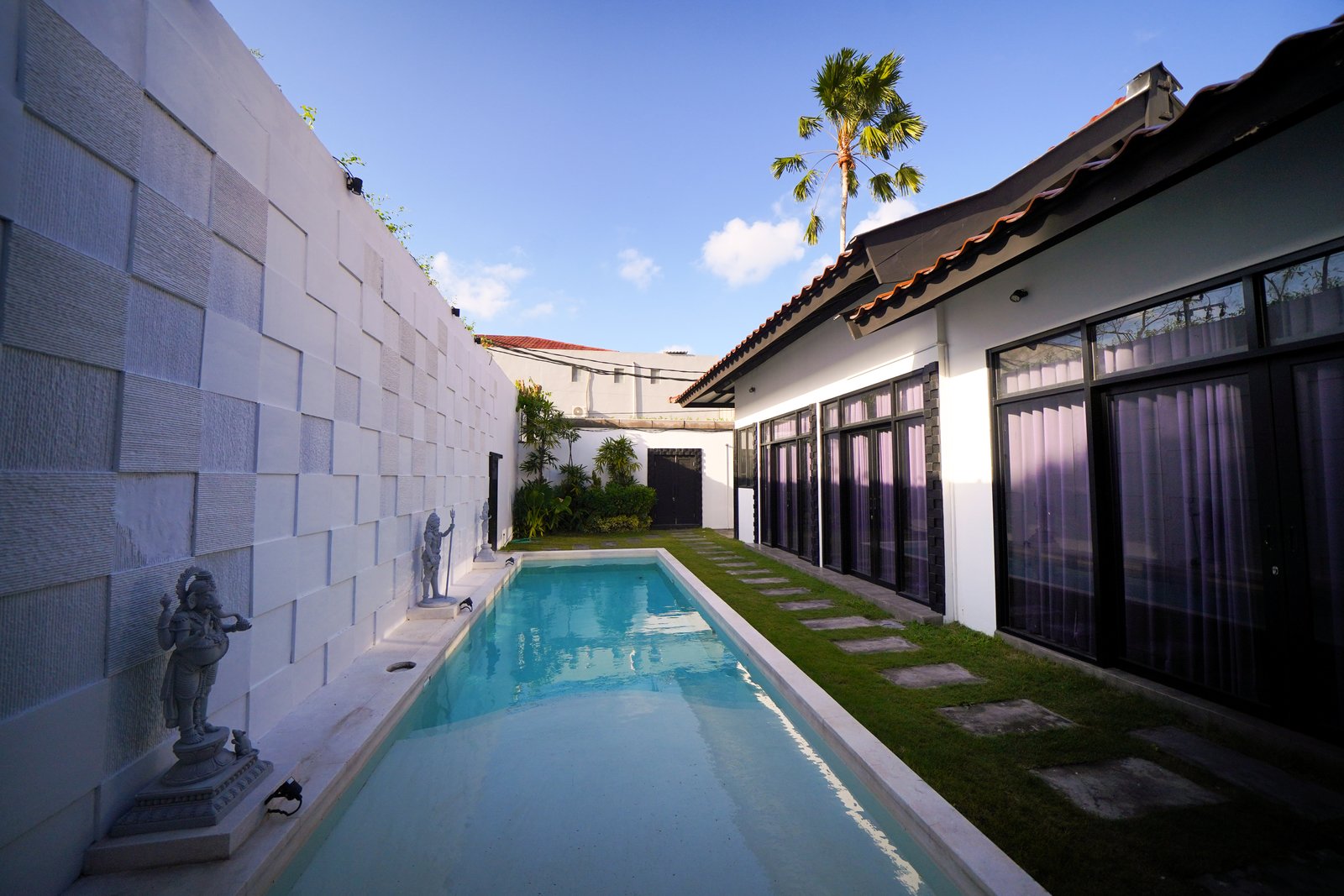 Leasehold Mediterranean 2-Bedroom Villa in Seminyak - Beach Side