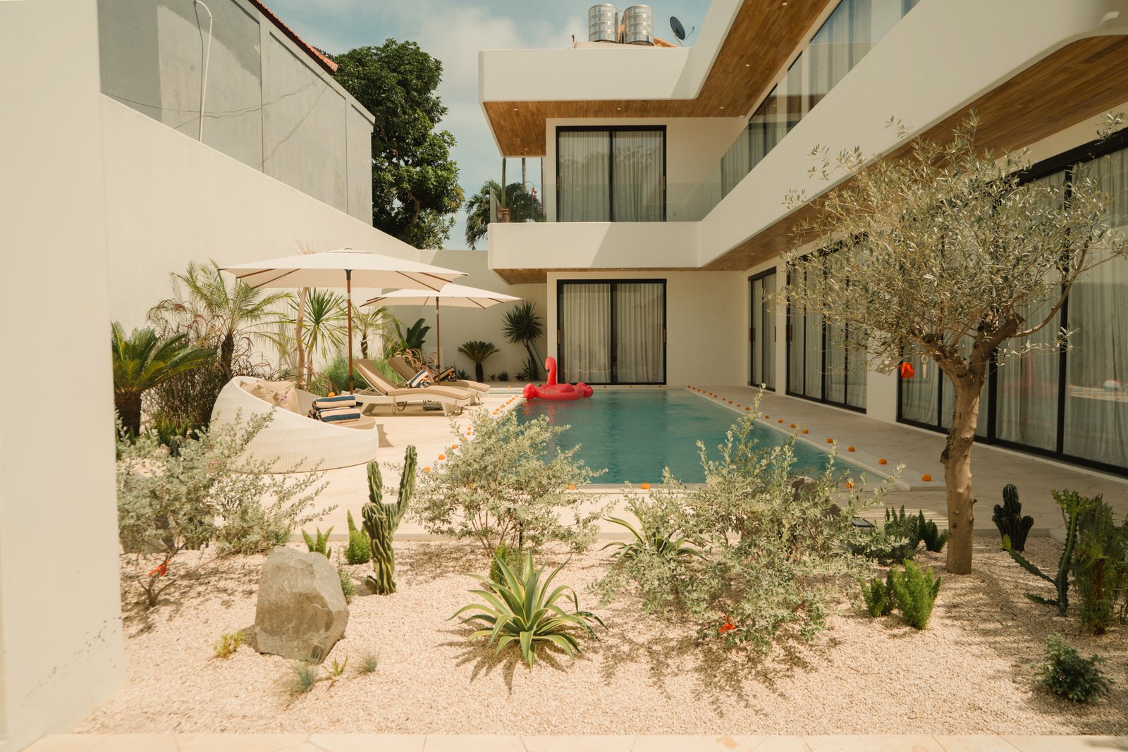 Exclusive Freehold 5 Bedroom Villa for Sale & Rent in Jimbaran – High-End Modern Design