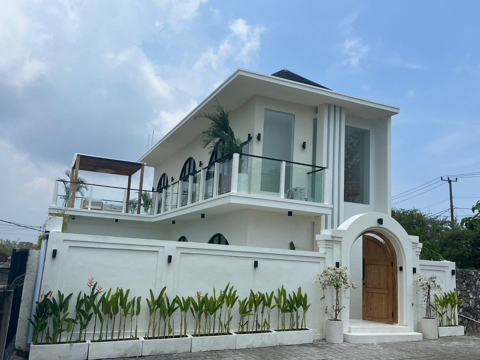 4-Bedroom Modern Tropical Villa for Sale in Ungasan – Freehold