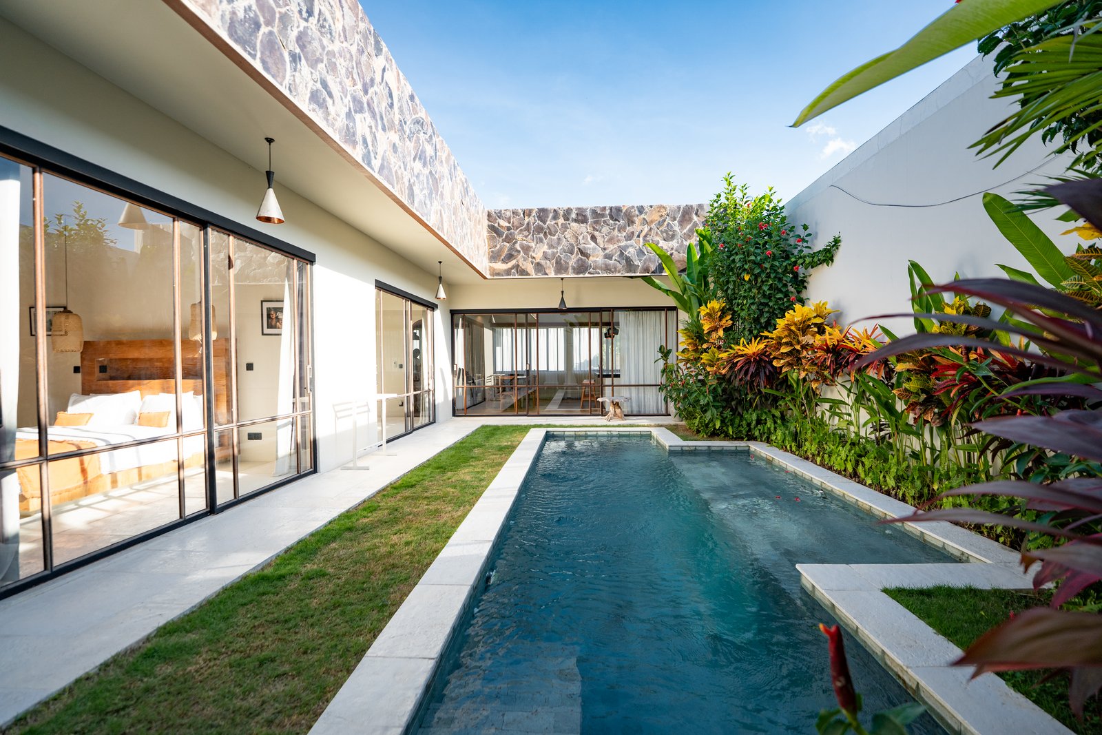 Modern Tropical 2-Bedroom Villa in Umalas – Leasehold