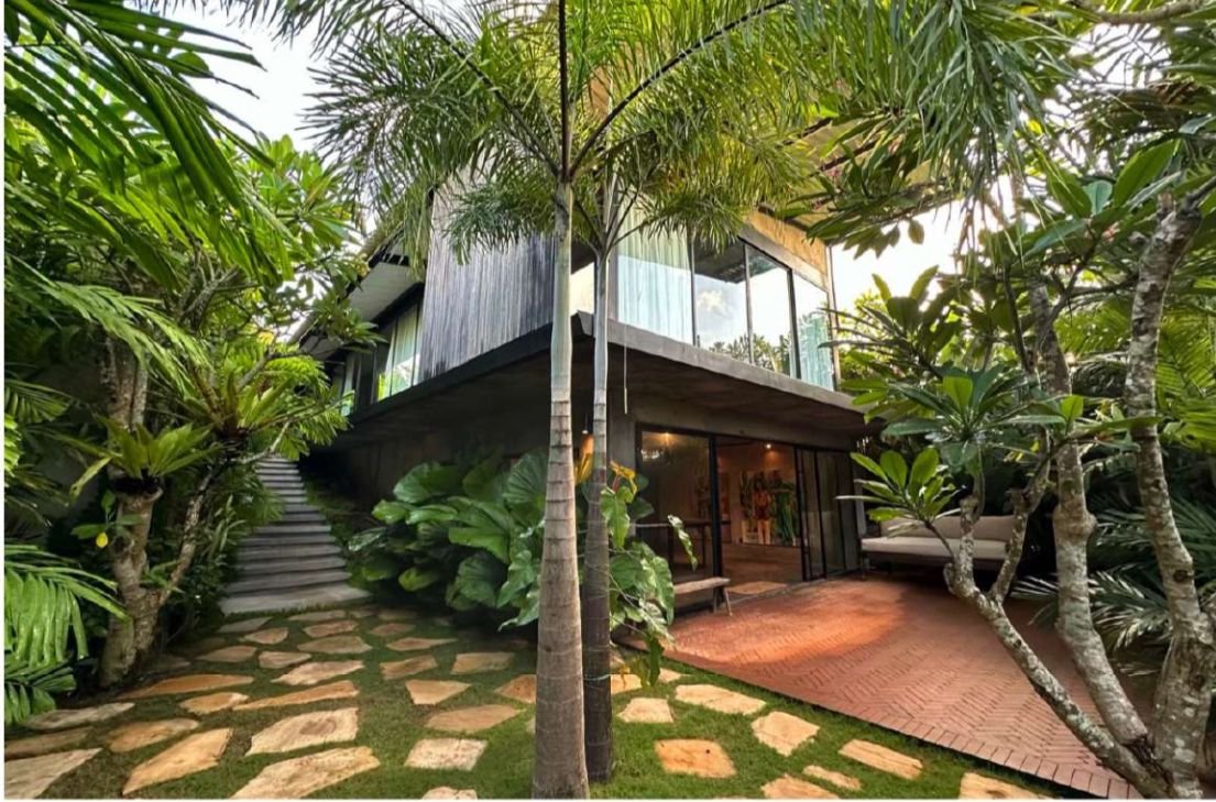 Industrial Elegance 3 Bedroom Villa for Rent in Buduk, Mengwi - Bali